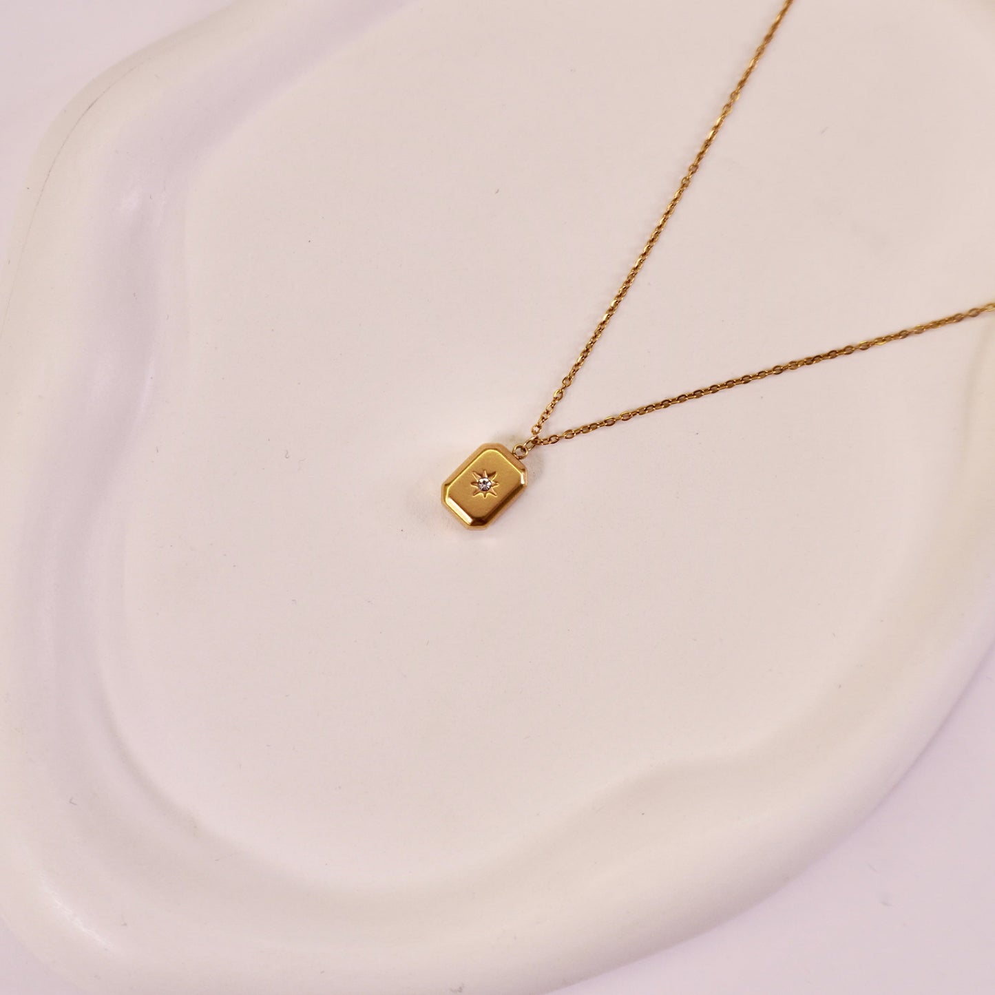 Celeste bar pendant ✨