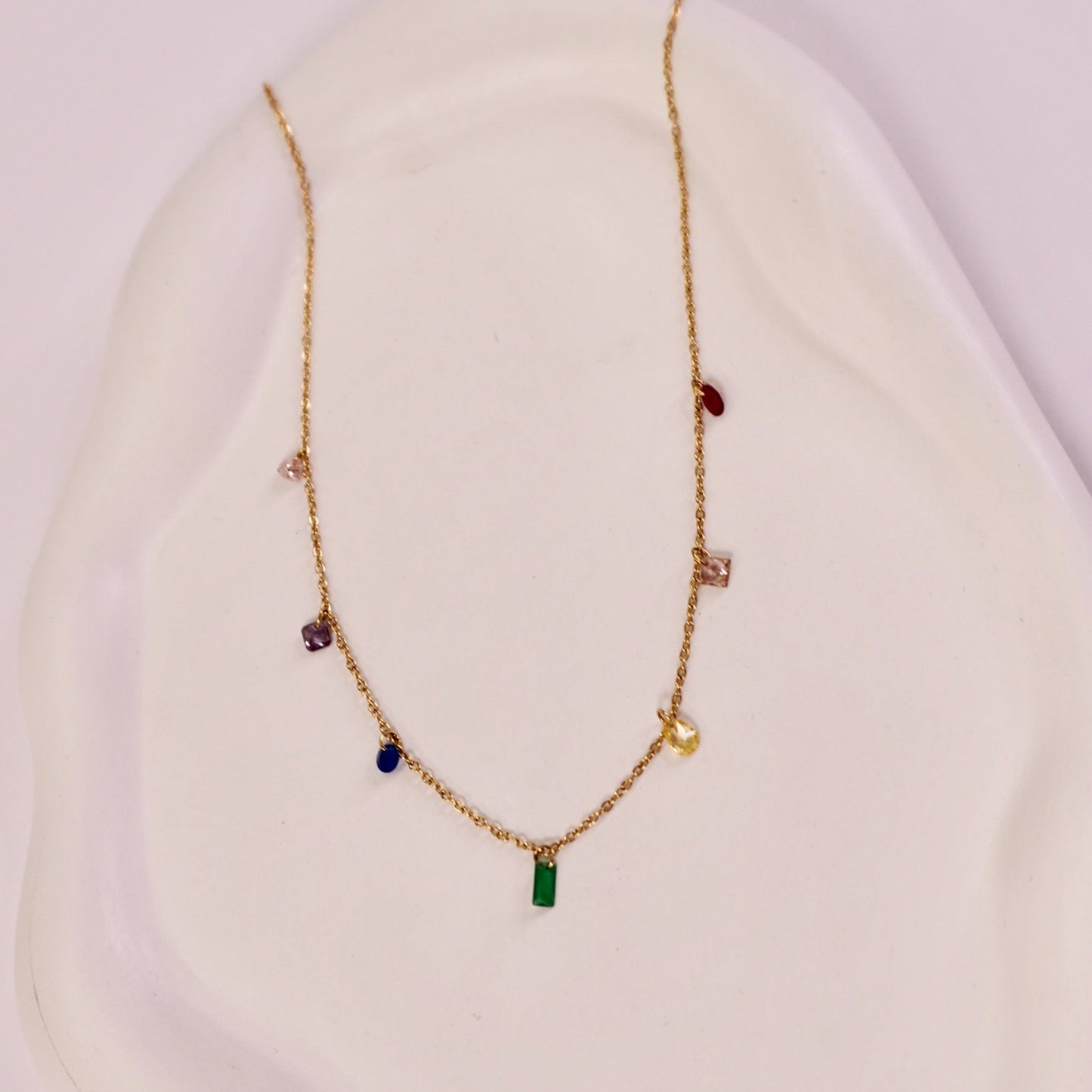 Daphne Necklace π