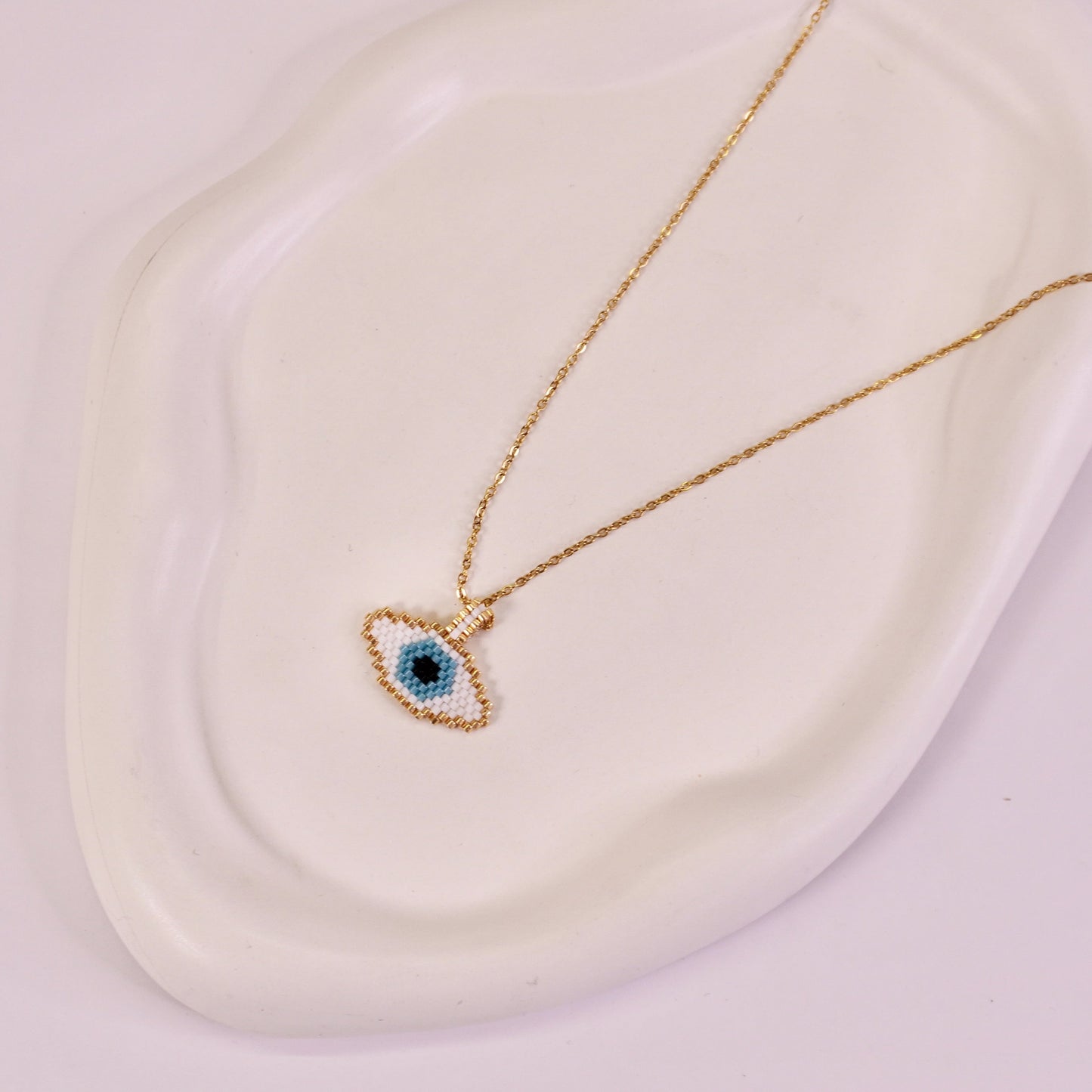 Aaliyah: Beaded evil eye pendant 🧿
