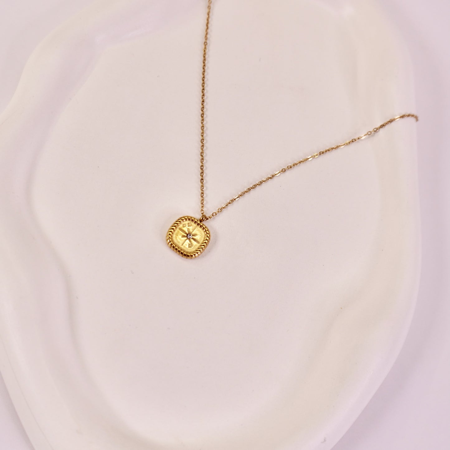 Astrid Pendent ✨