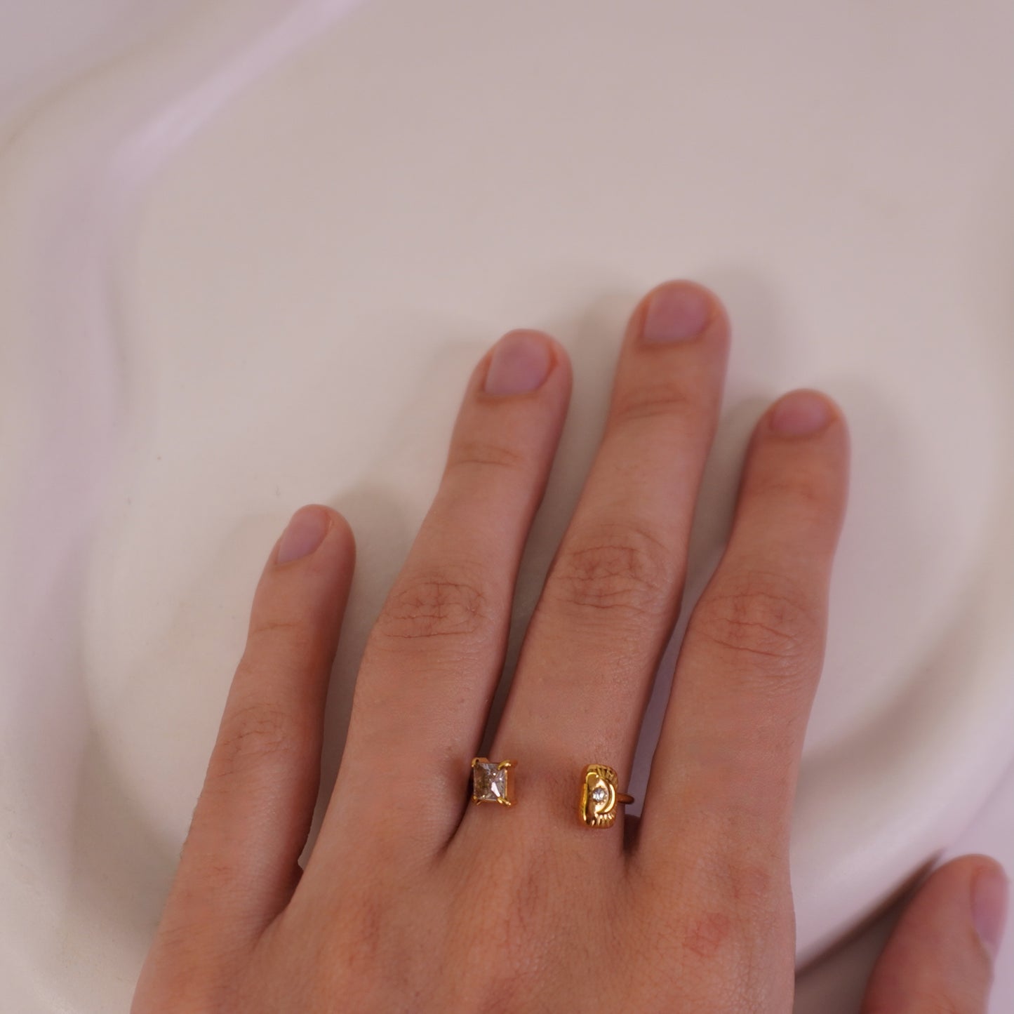 Lucy ring 🔮