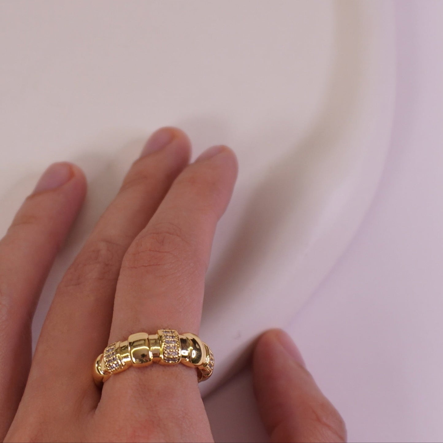 Beatrice ring 🥐