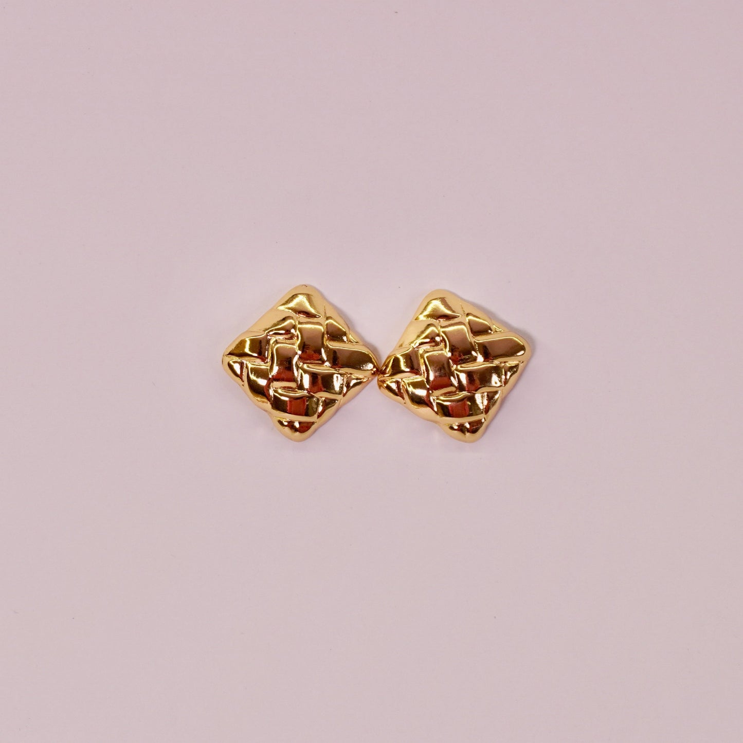 Monique earrings 🧶
