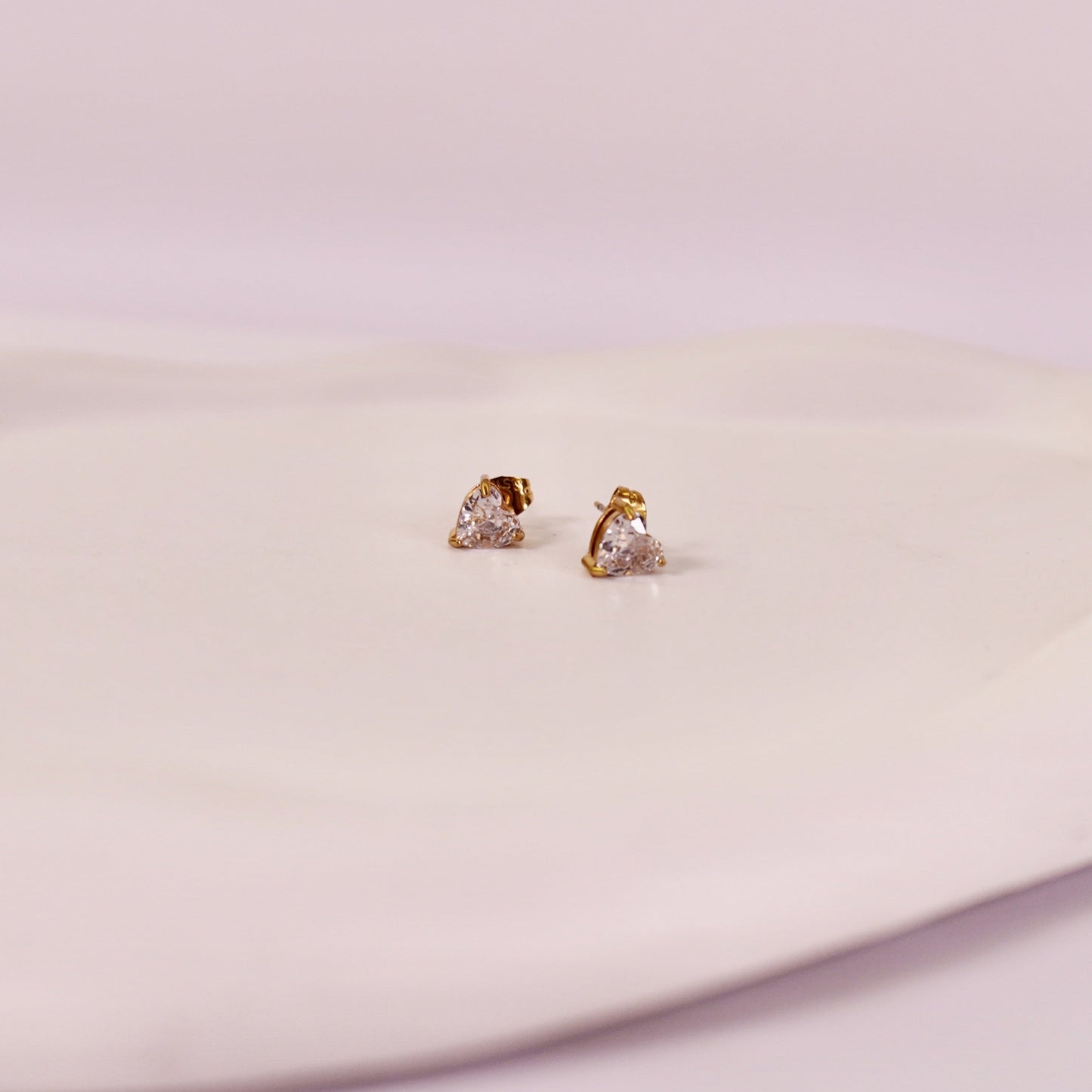 Maisie Studs π