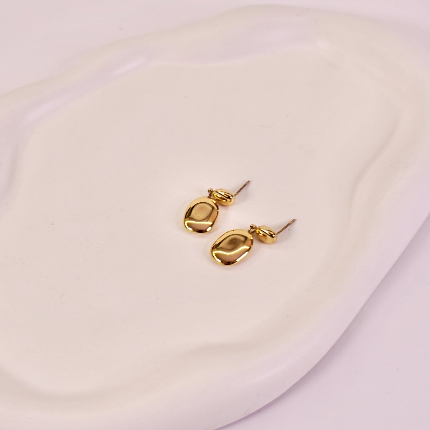 Nidhi Earrings 💛