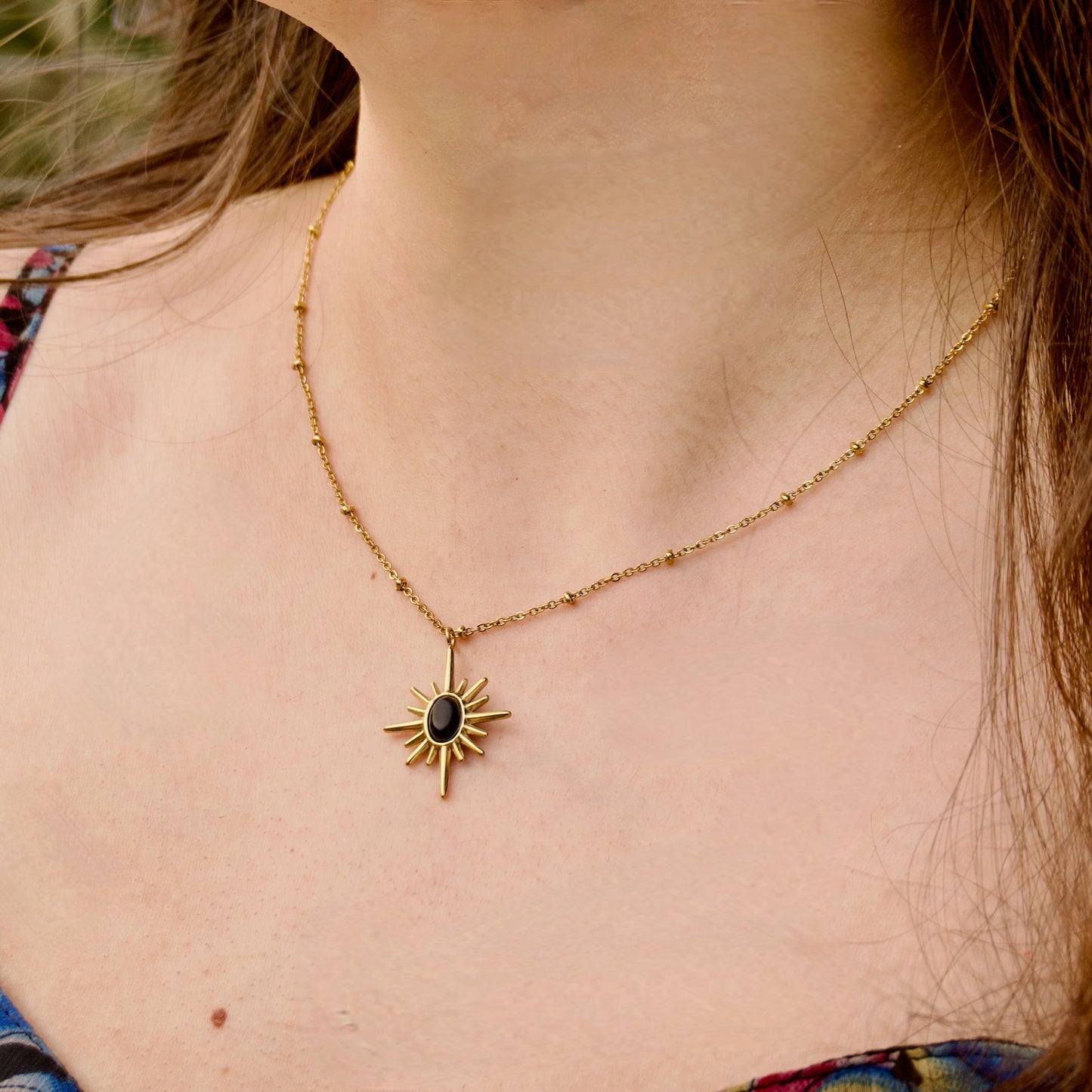 Solene Sun Pendant π