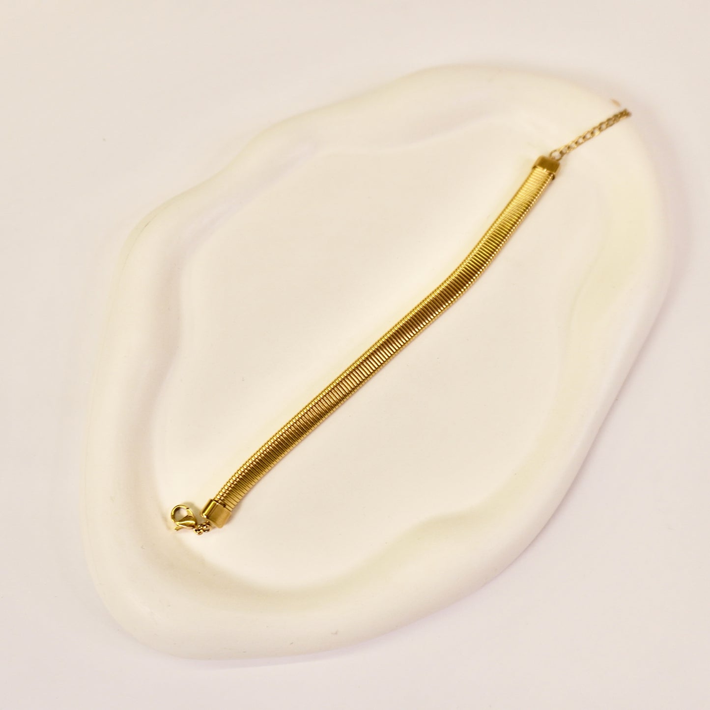 Anvi bracelet π