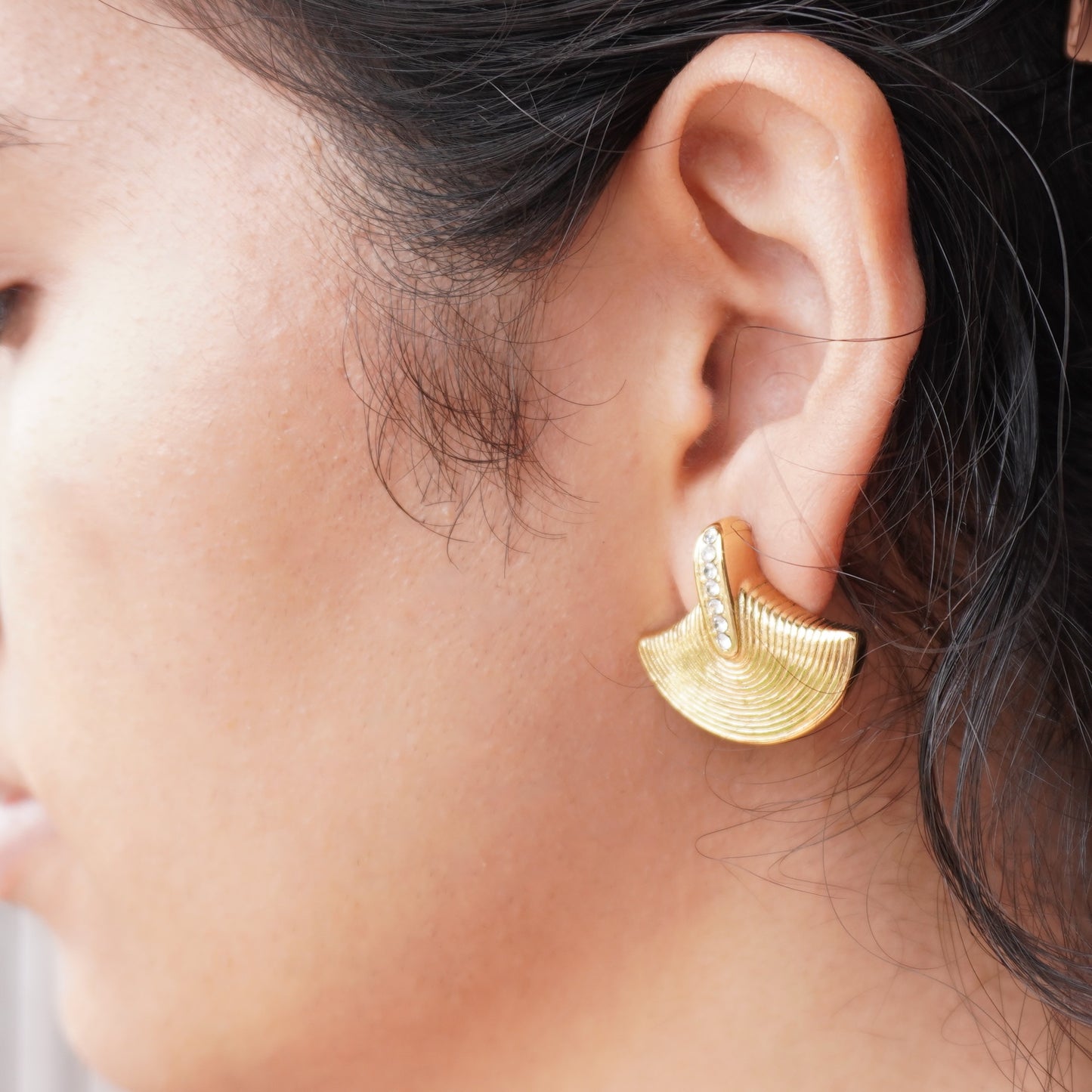 Seher earrings 𖣘