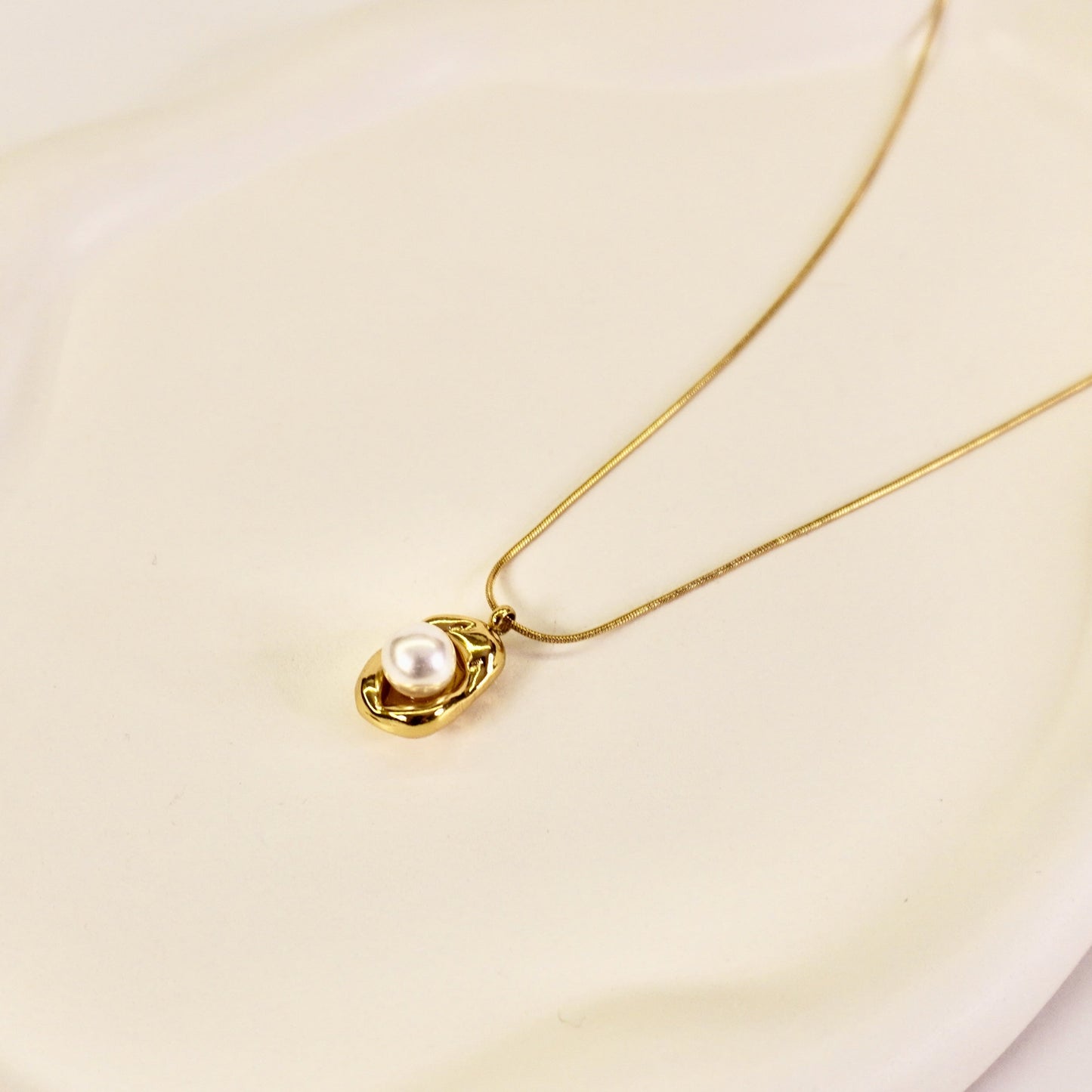 Perla pendant ⚪