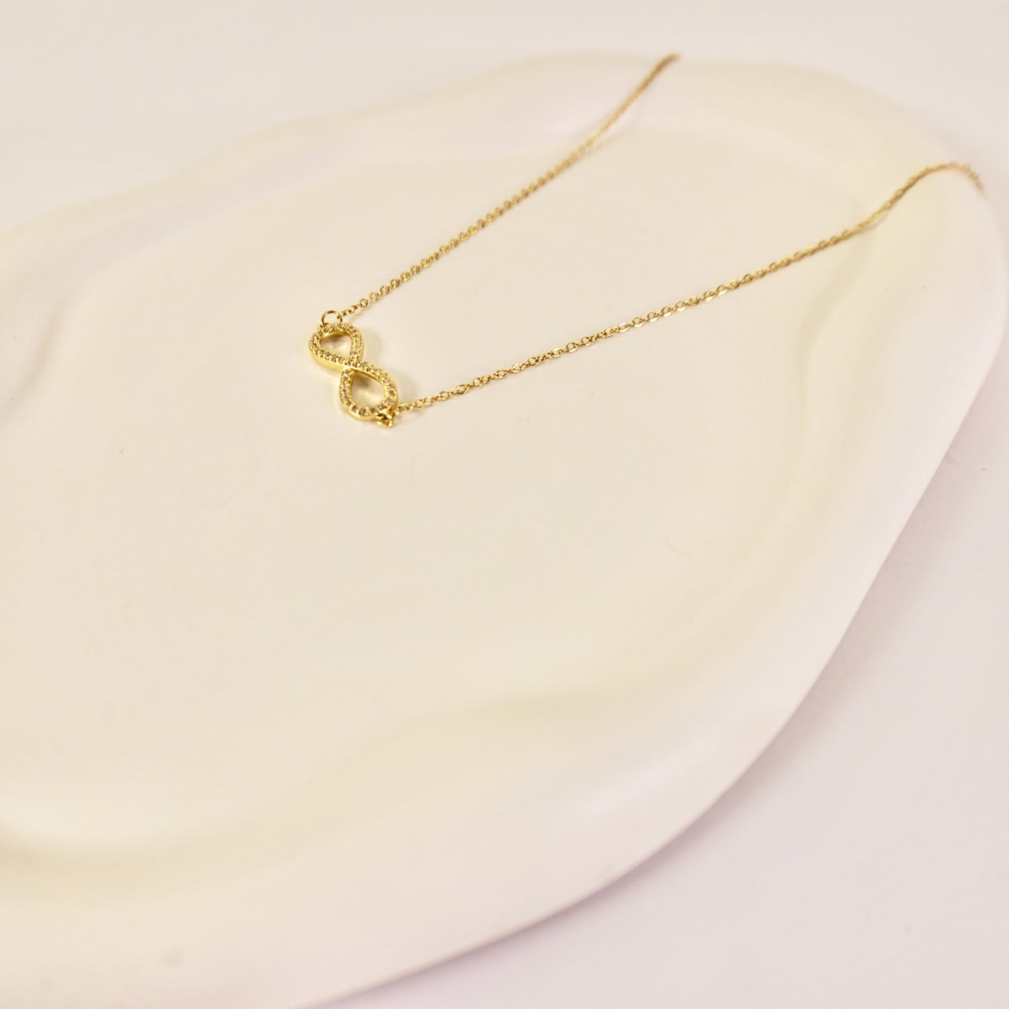 Hope pendant ∞