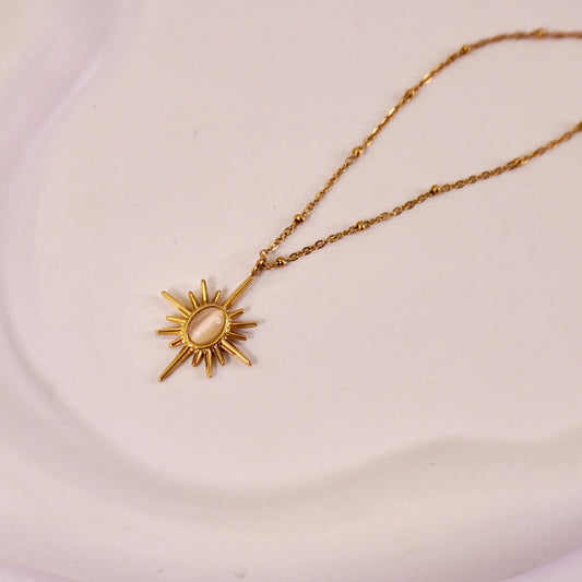 Solene Sun Pendant 🔆