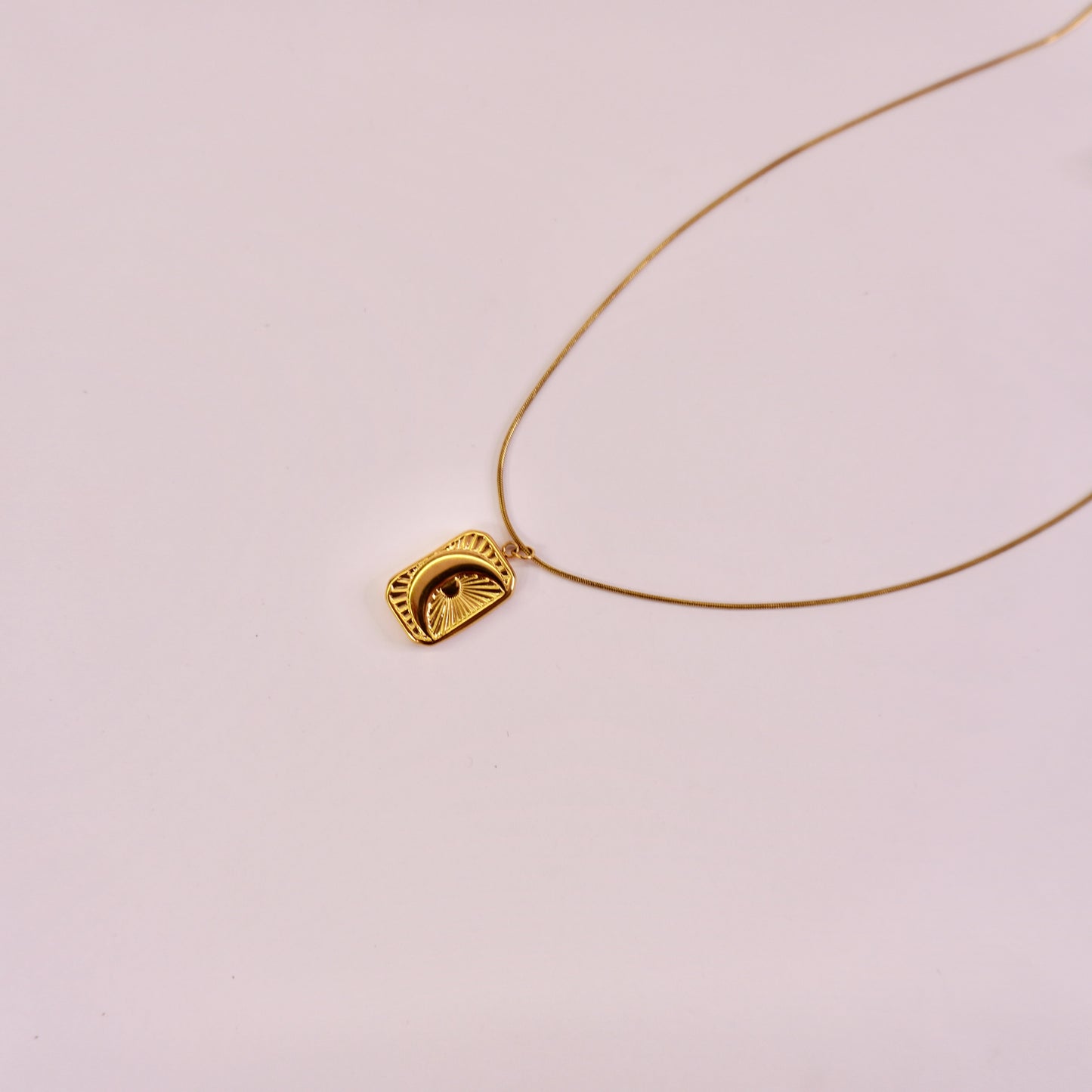 Freya Pendant 🌙