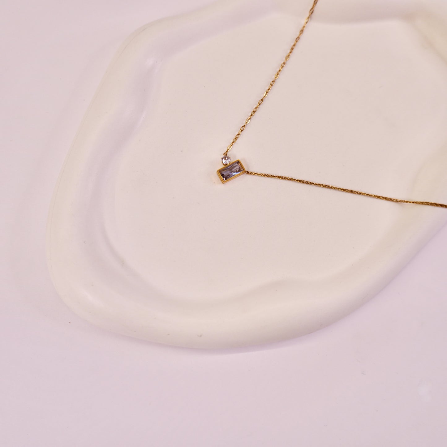 Adaline Pendant 👯🏻