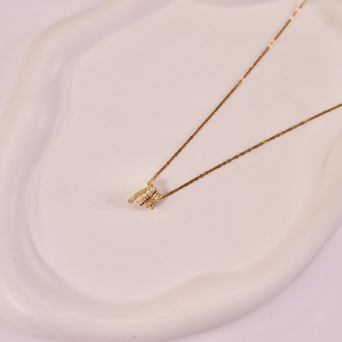 Samaira Pendant ⚭