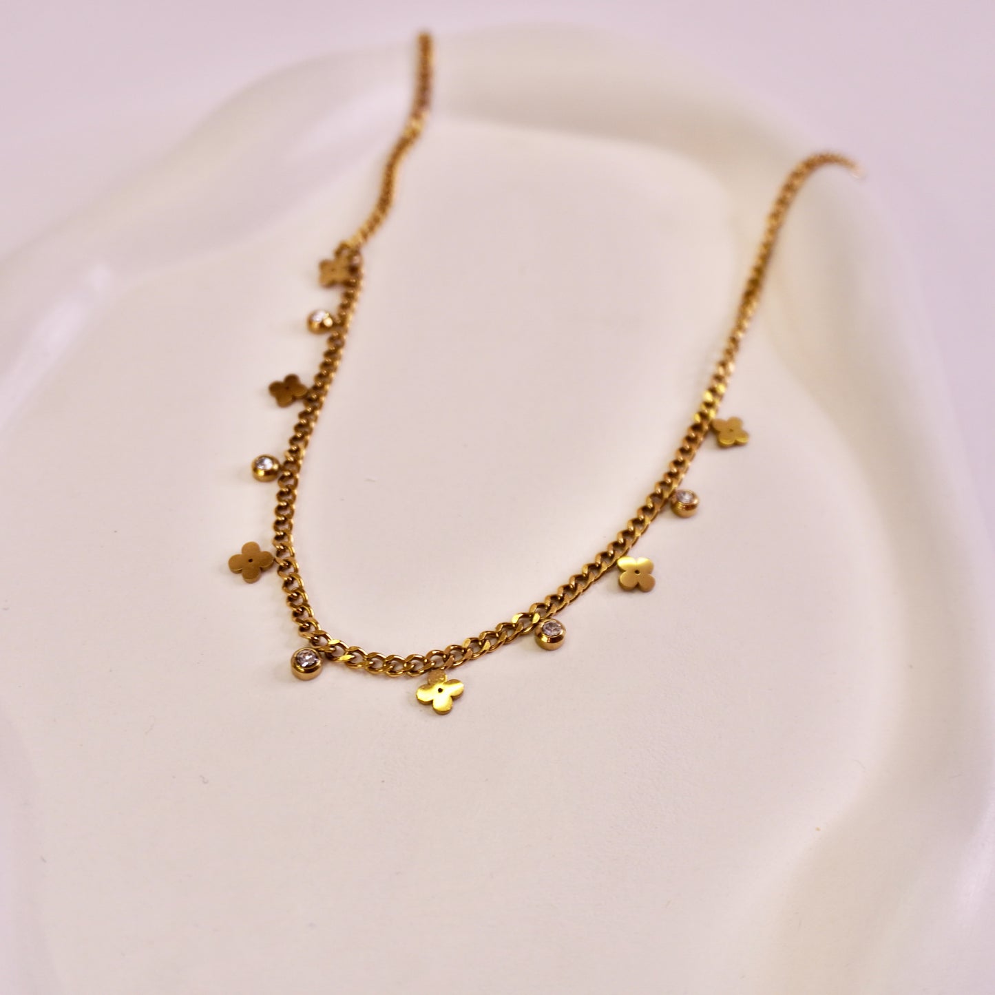 Jiya Necklace 🌸