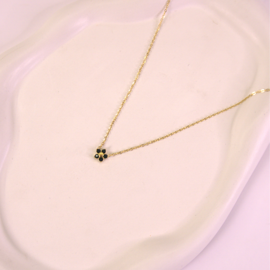 Maeve Pendant  🖤