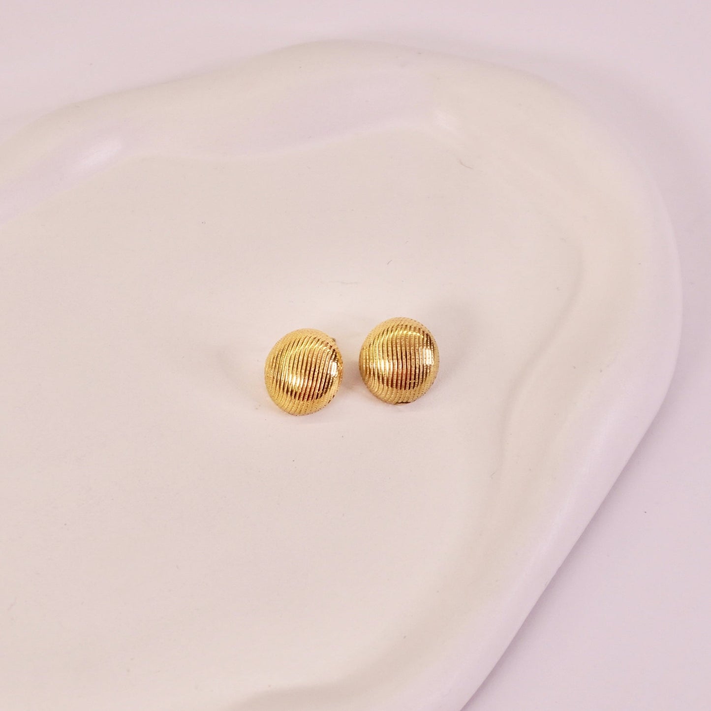 Amaya Studs 🌕