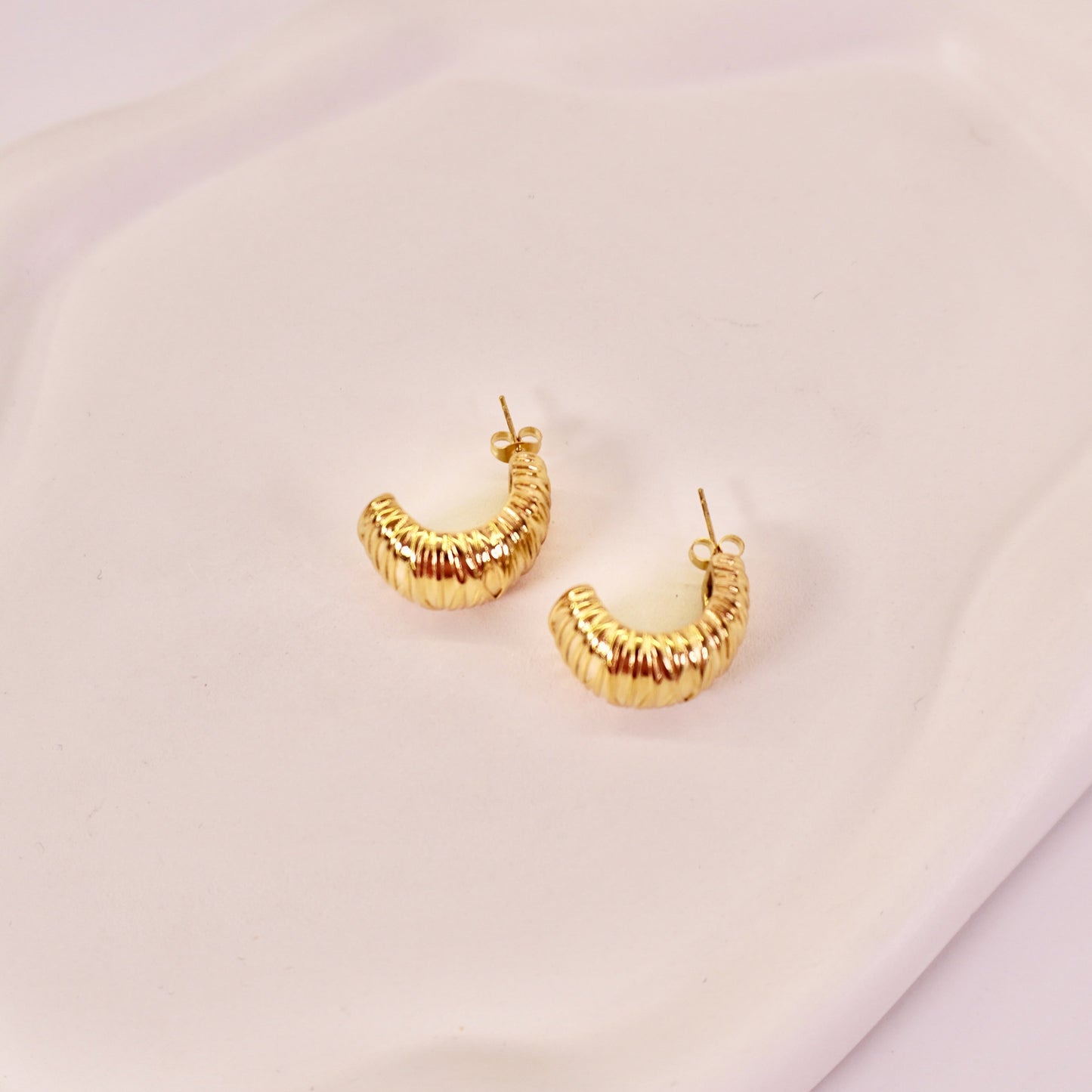 Saira Hoops 💫