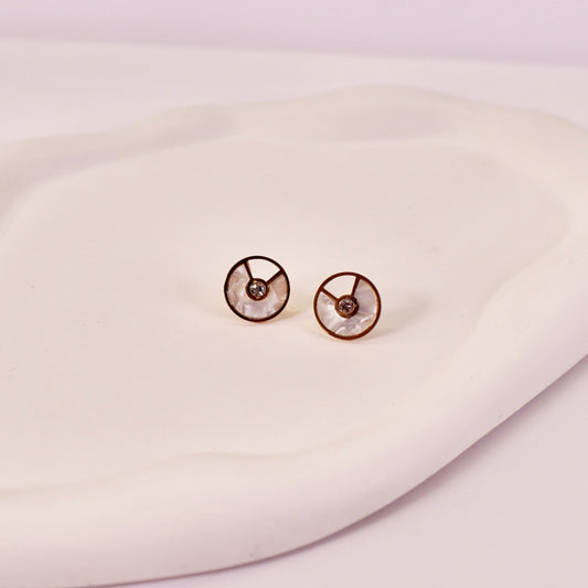 Malika earrings ⚪