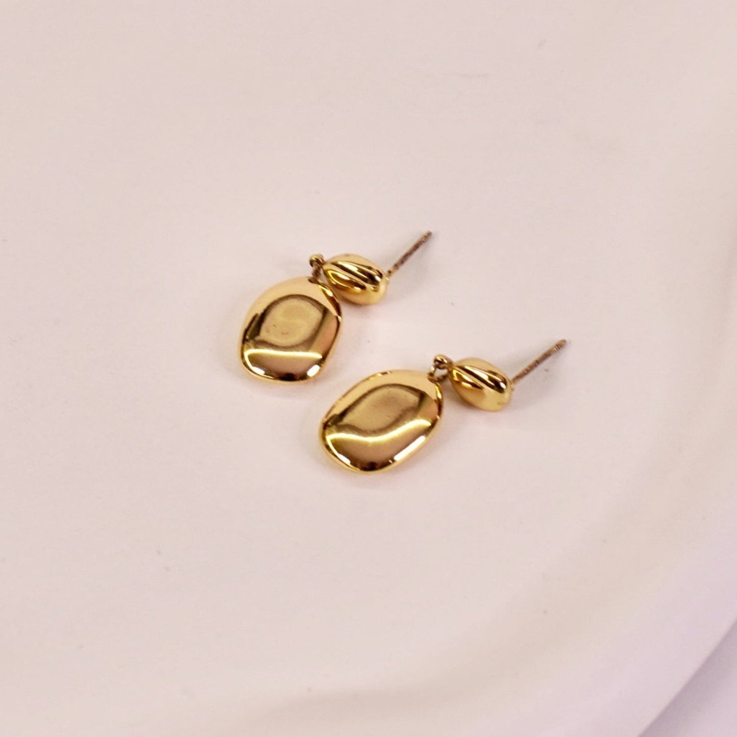 Nidhi Earrings 💛