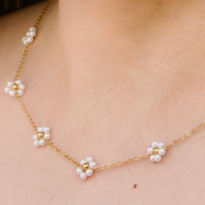 Daisy Necklace ❀