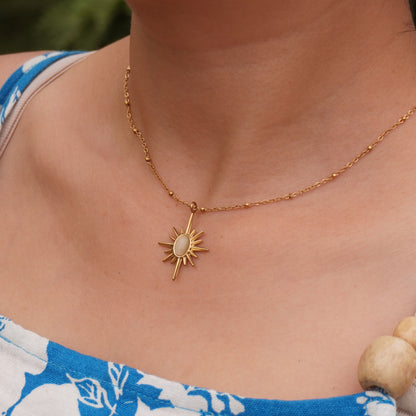 Solene Sun Pendant 🔆