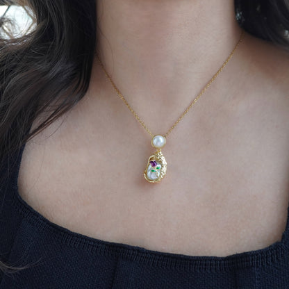 Rosette Pendant 🌹