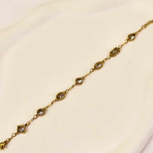 Clara bracelet 🧊