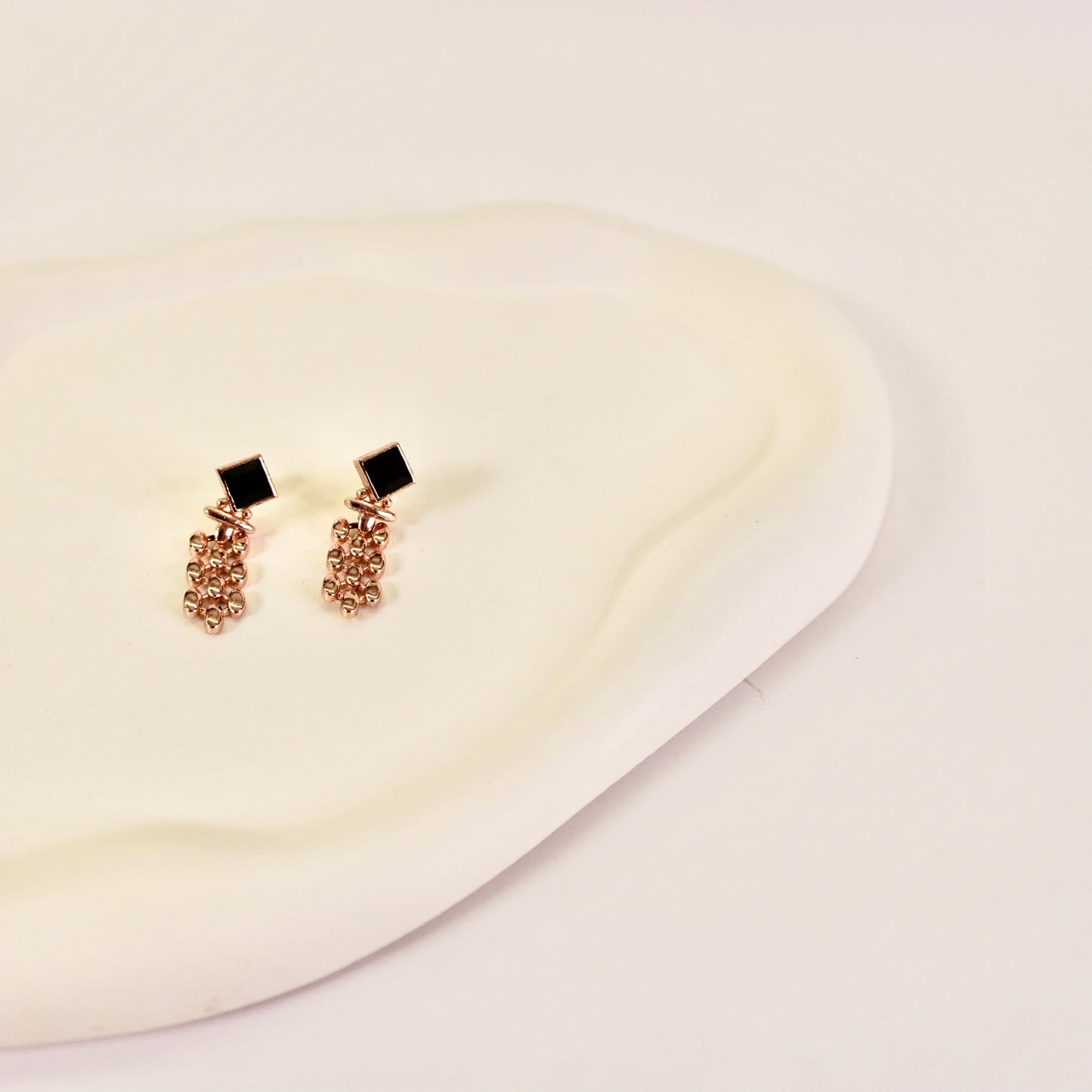 Roxanne earrings ⌚