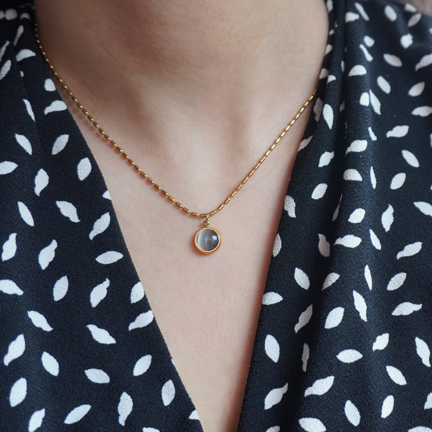 Stella pendant 🌑