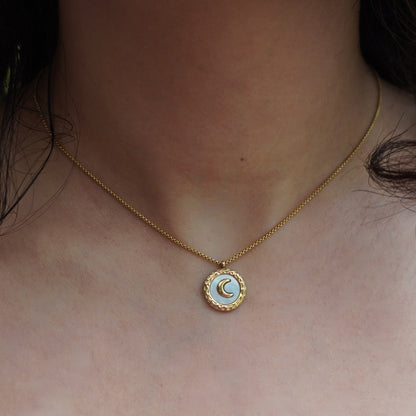 Luna pendant 🌙