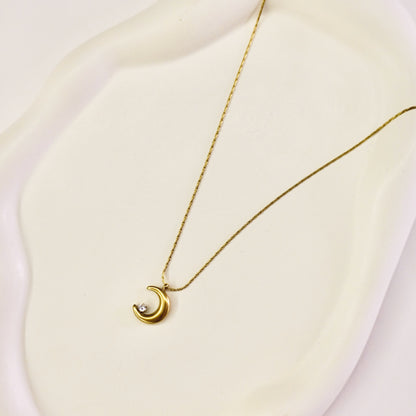 Crescent pendant 🌙