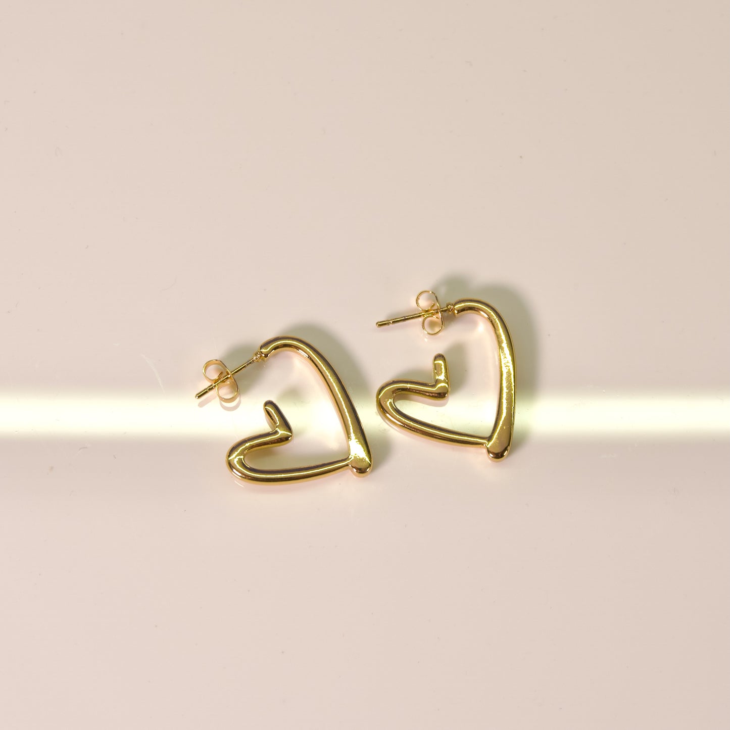 Rachel earrings 💞