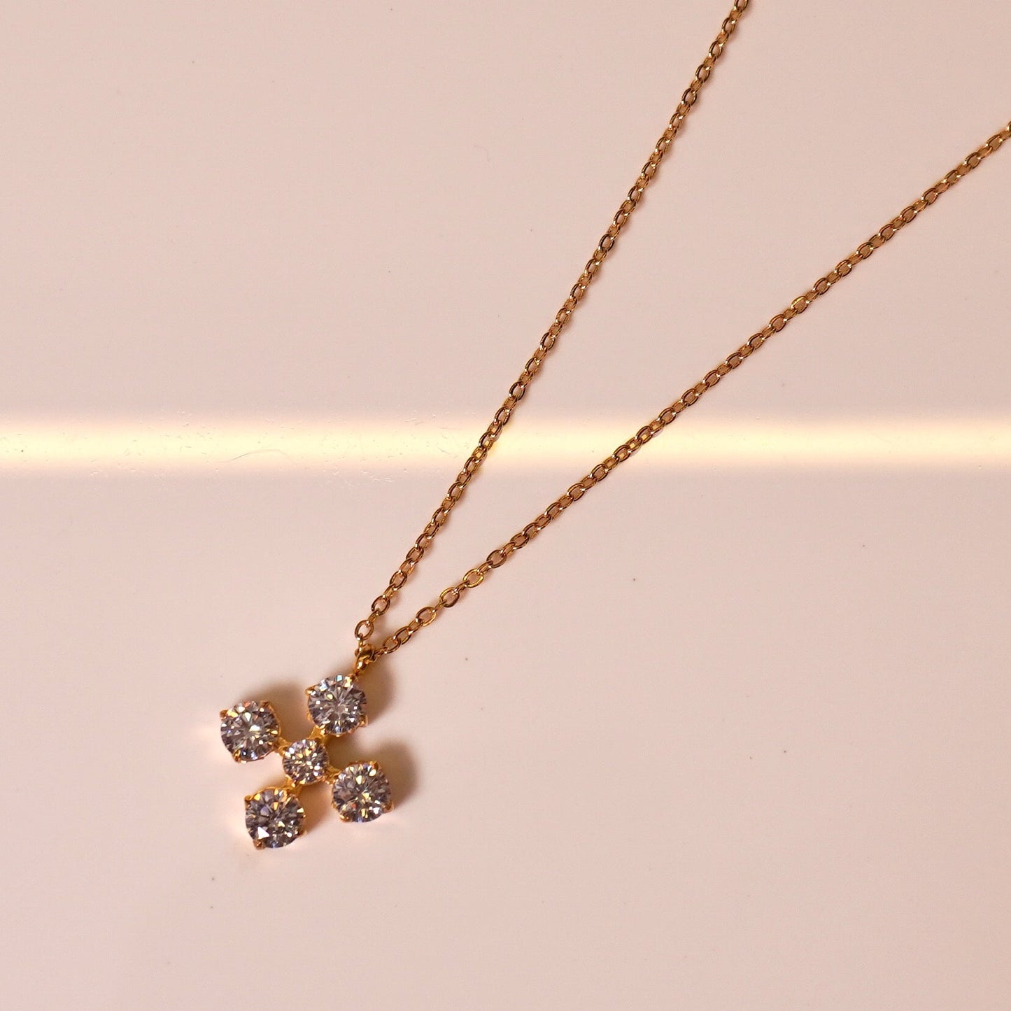 Primrose pendant 🌺