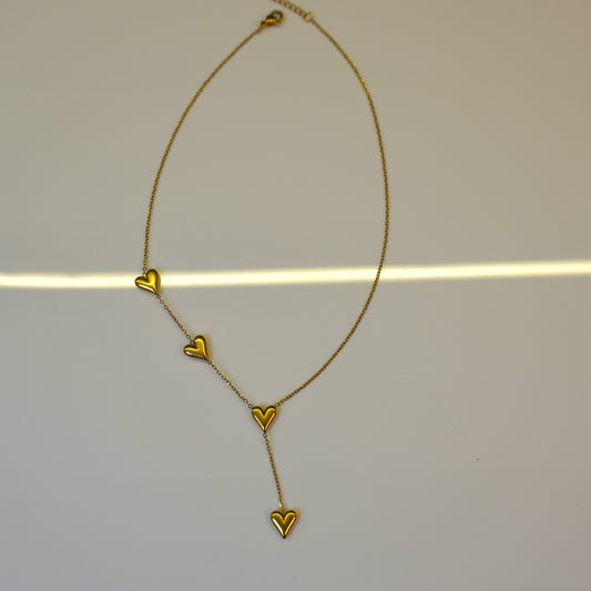 Phoebe necklace 💗