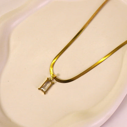 Uvika Snake Chain with Pendant